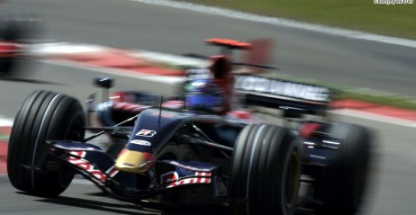 Tonio Liuzzi by� dzi� szybszy od Ferrari