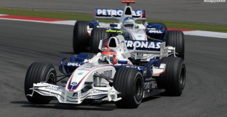 Heidfeld pozbawi� Roberta Kubic� szans na podium