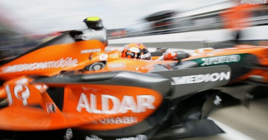 Copyright: Peter J Fox/Crash Media Group