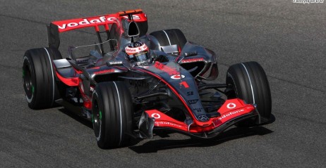 Alonso nie mia� dzi� rywali...