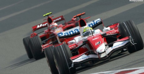 Ralf Schumacher w dalszym ci�gu twierdzi, �e zostanie w F1