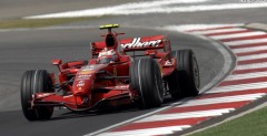 Kimi Raikkonen zwyciężył w Grand Prix Chin Kimi Raikkonen zwyciężył w Grand Prix Chin