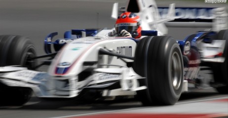 Robert Kubica po raz kolejny potwierdzi�, �e nowe opony nie stanowi�y dla niego problemu