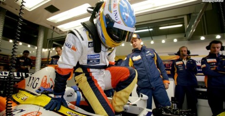 Alonso w nowym Renault nie da� szans m�odemu Hulkenbergowi