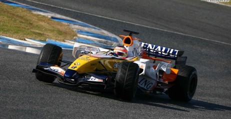 Mosley jest pewny, �e b�dziemy �wiadkami wielu efektownych 'bok�w'