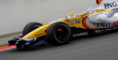 Fernando Alonso wci odczuwa skutki przesiadki na Bridgestone'y