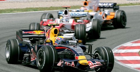 Webber w Hiszpanii wmieszał się w ścisłą czołówkę