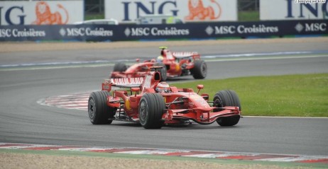 We Francji Raikkonen musia si zadowoli omioma punktami