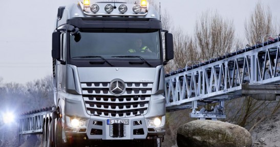 Mercedesy z serii SLT