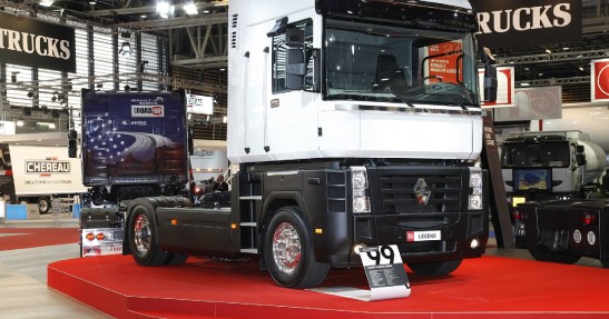 Renault Magnum Legend