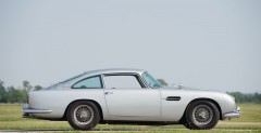 Aston Martin DB5 Jamesa Bonda