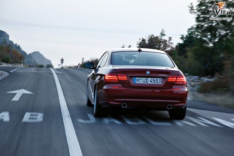 Nowe BMW serii 3 Coupe po face liftingu