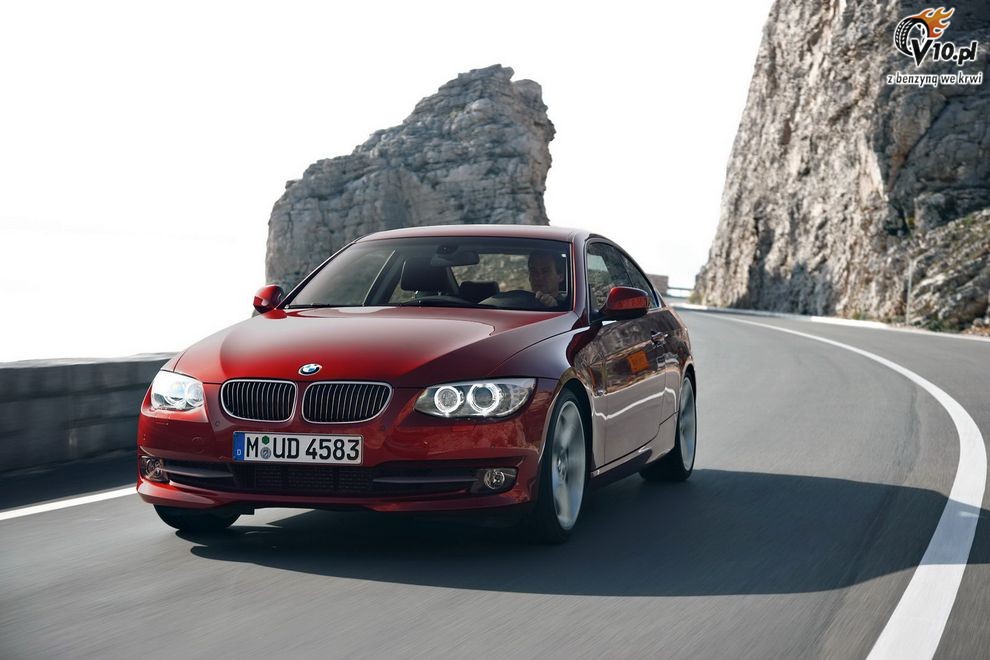 Nowe BMW serii 3 Coupe po face liftingu