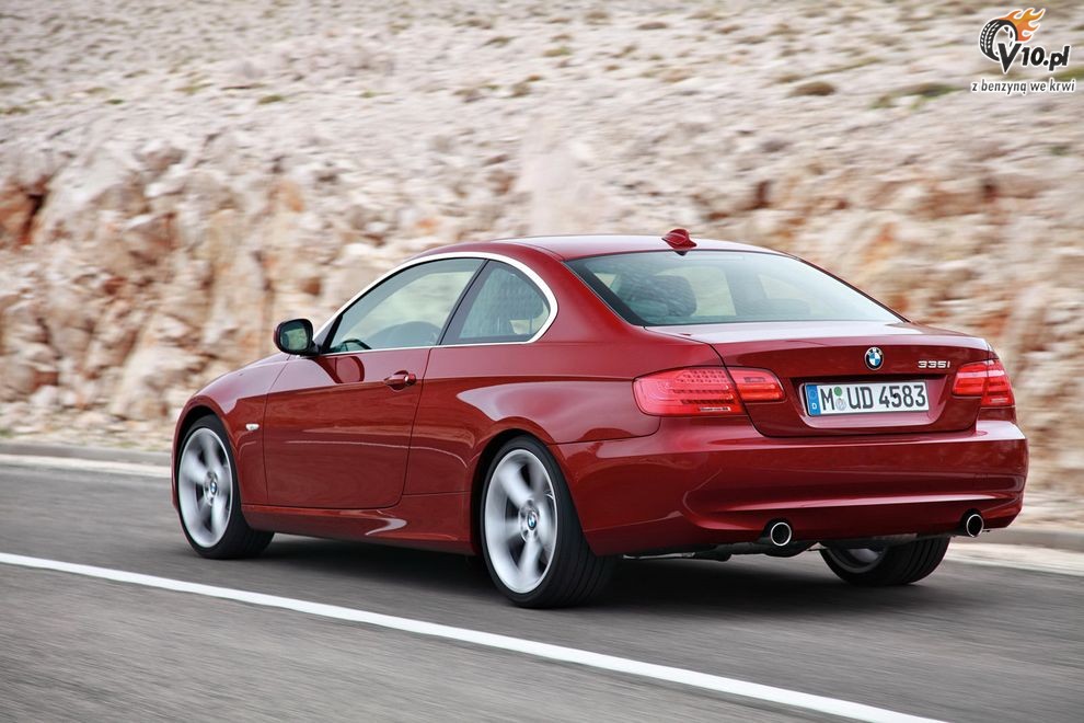Nowe BMW serii 3 Coupe po face liftingu