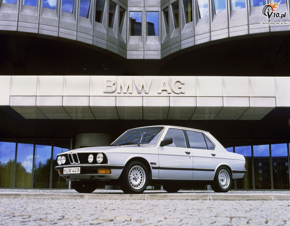 BMW serii 5 E28