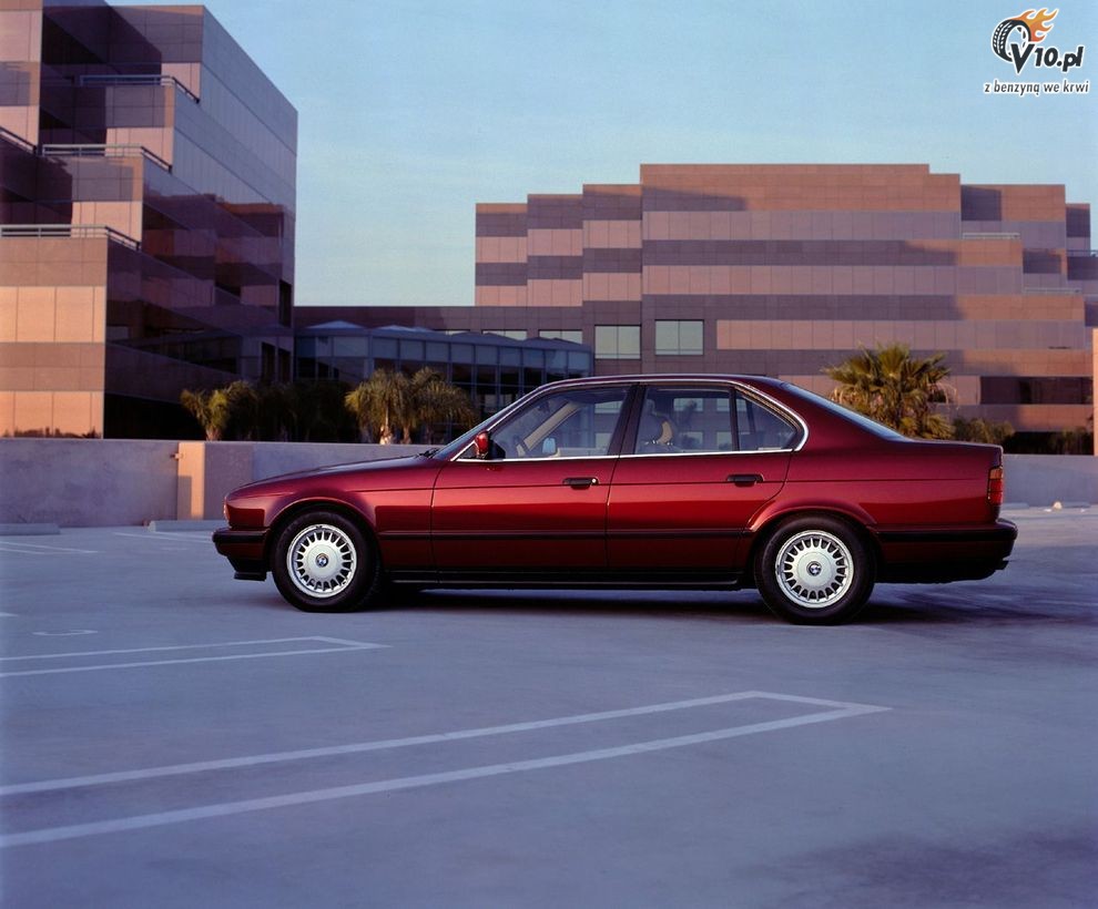 BMW serii 5 E34