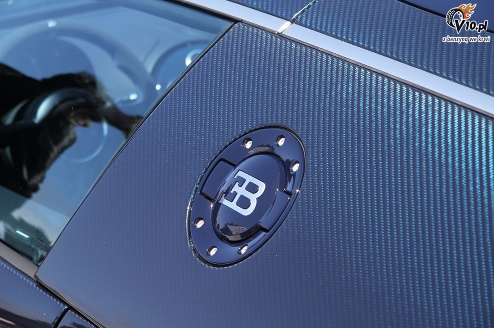 Bugatti Veyron Super Sport w Monterey