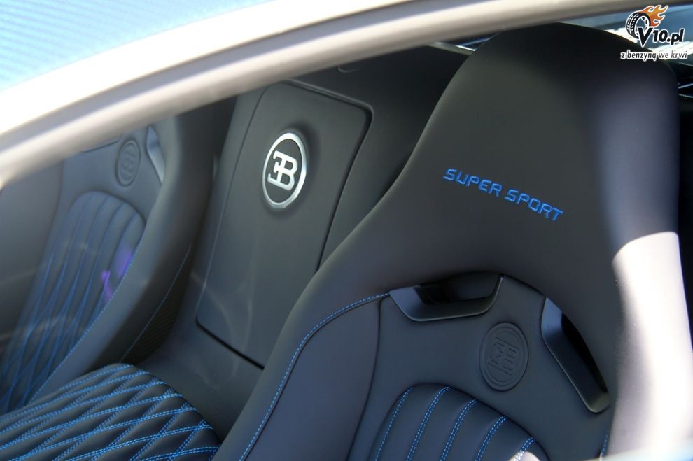Bugatti Veyron Super Sport w Monterey