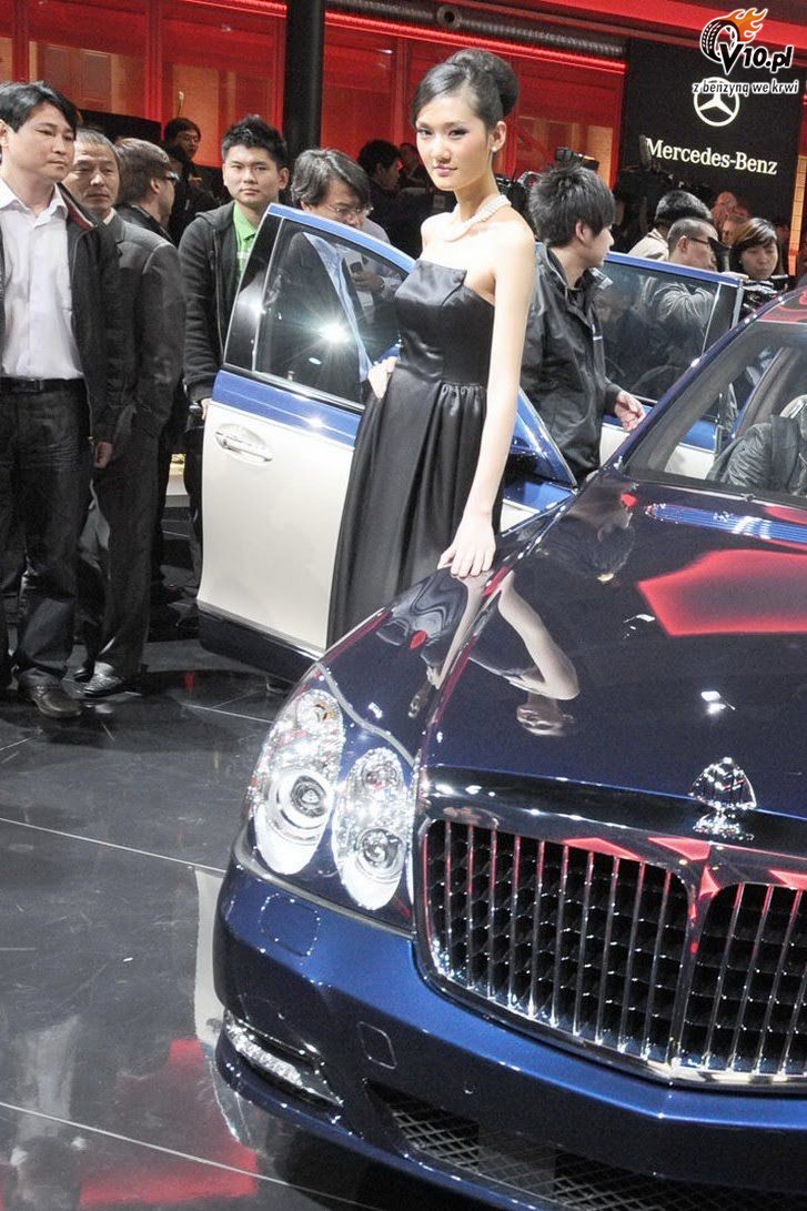 Hostessy dziewczyny laski na China Auto Show 2010