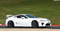 Nowy Lexus LFA