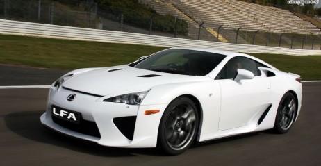 Nowy Lexus LFA