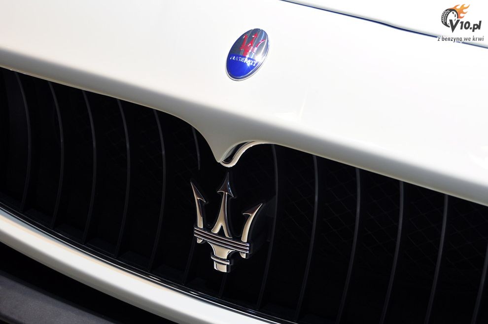 Nowe Maserati GranTurismo MC Stradale - Paris Motor Show 2010