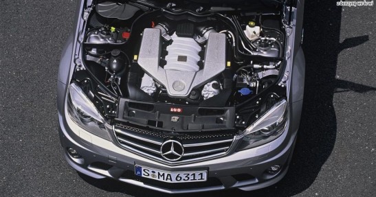 Mercedes C63 AMG