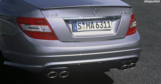 Mercedes C63 AMG