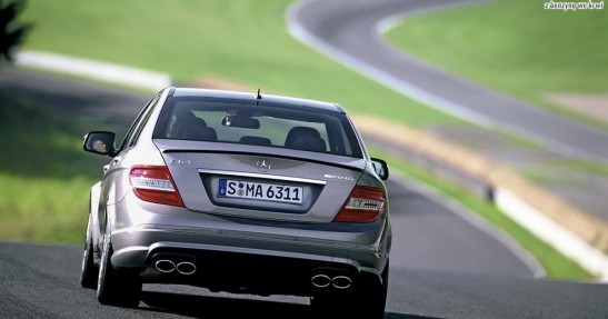 Mercedes C63 AMG