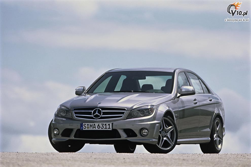 Mercedes C63 AMG