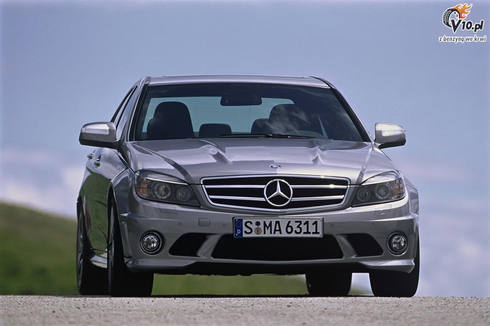 Mercedes C63 AMG