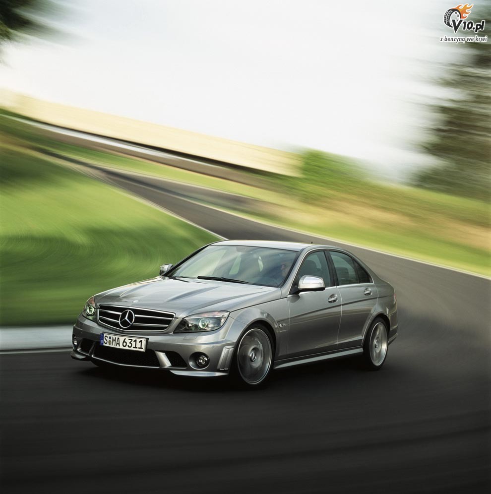 Mercedes C63 AMG