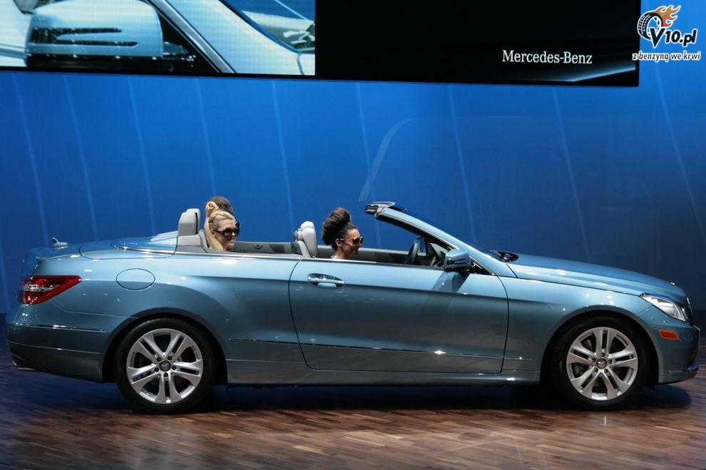 Nowy Mercedes klasy E Cabrio - Detroit Auto Show 2010