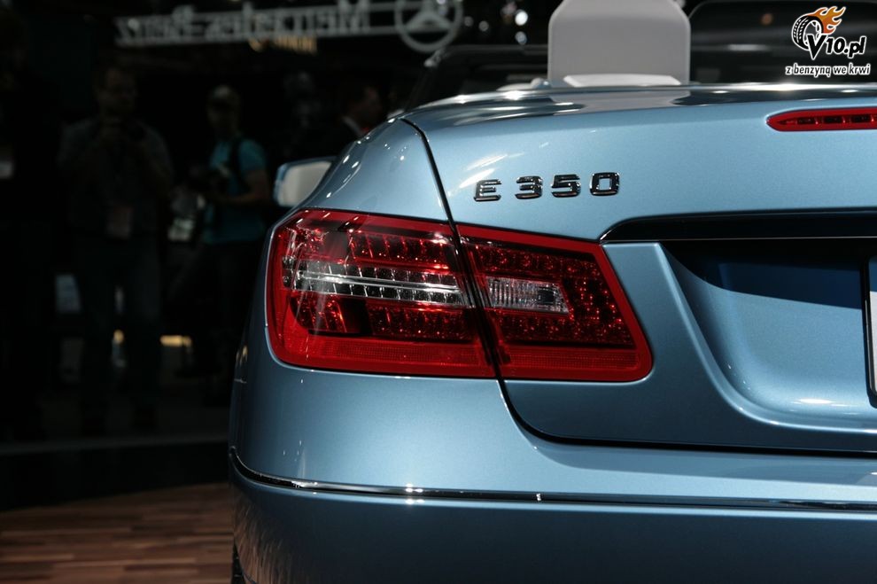 Nowy Mercedes klasy E Cabrio - Detroit Auto Show 2010