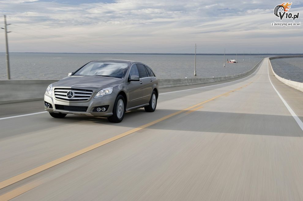 Nowy Mercedes klasy R po face liftingu - model 2011