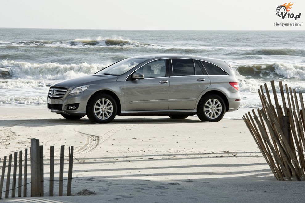 Nowy Mercedes klasy R po face liftingu - model 2011