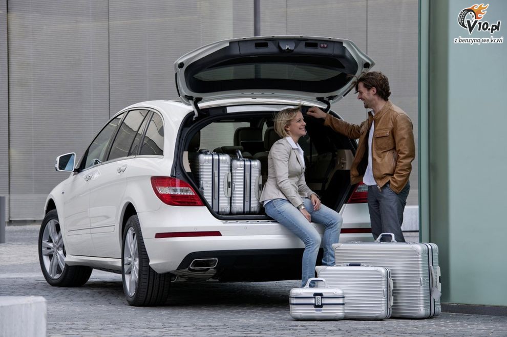 Nowy Mercedes klasy R po face liftingu - model 2011