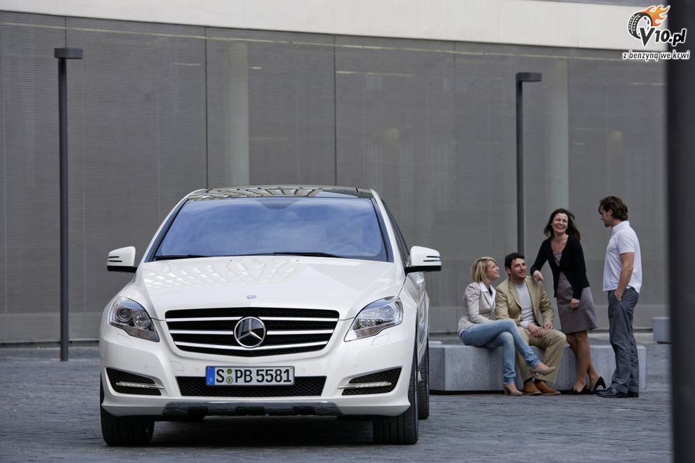 Nowy Mercedes klasy R po face liftingu - model 2011