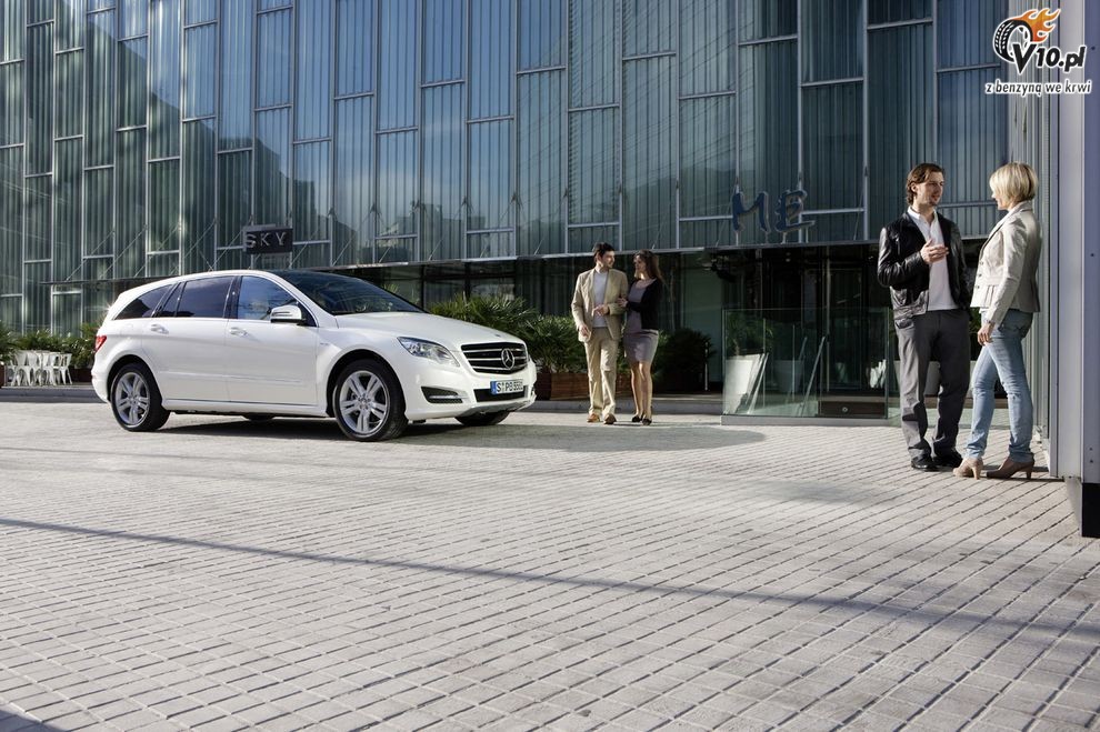 Nowy Mercedes klasy R po face liftingu - model 2011