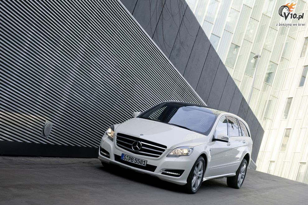 Nowy Mercedes klasy R po face liftingu - model 2011
