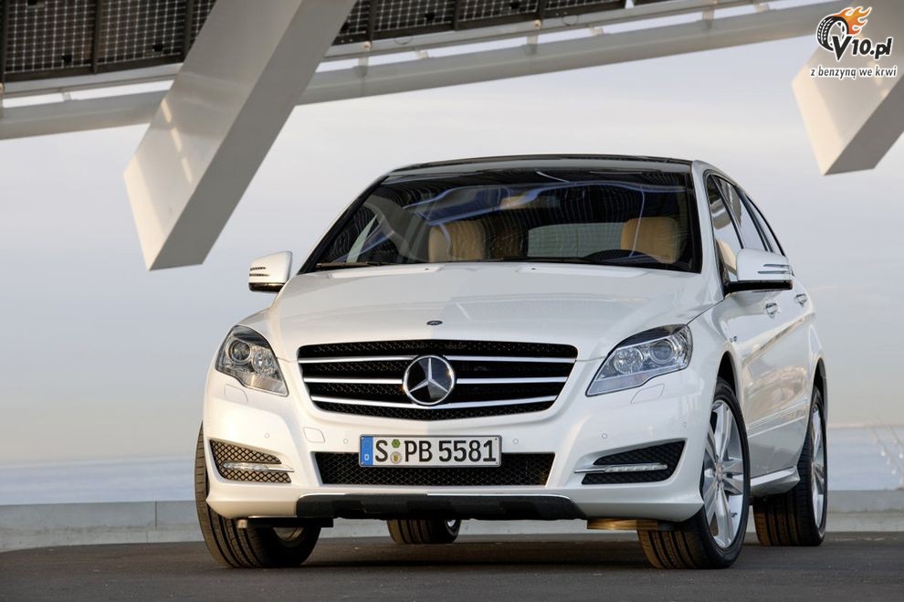 Nowy Mercedes klasy R po face liftingu - model 2011