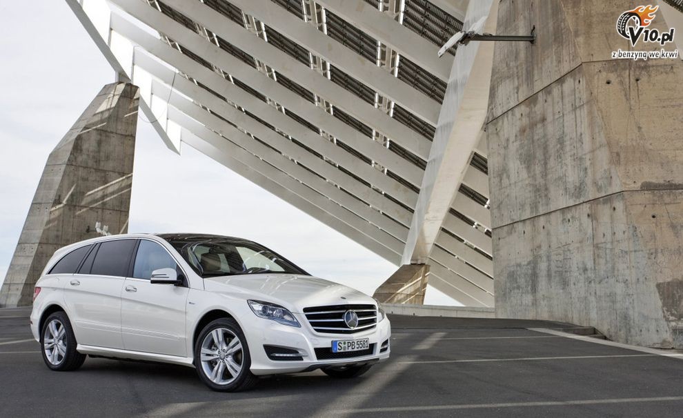Nowy Mercedes klasy R po face liftingu - model 2011