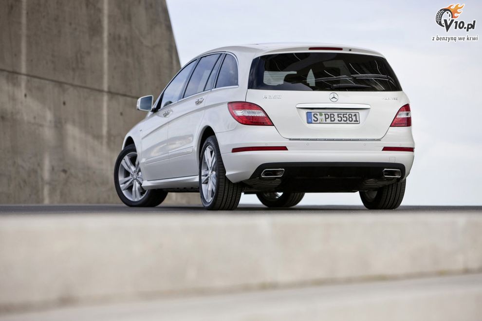 Nowy Mercedes klasy R po face liftingu - model 2011