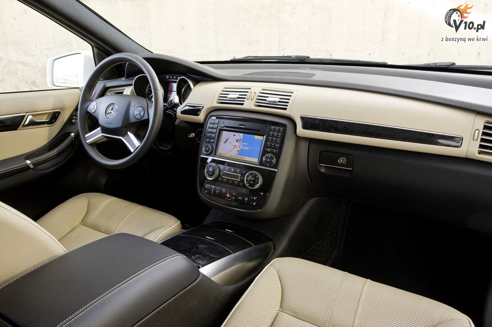 Nowy Mercedes klasy R po face liftingu - model 2011