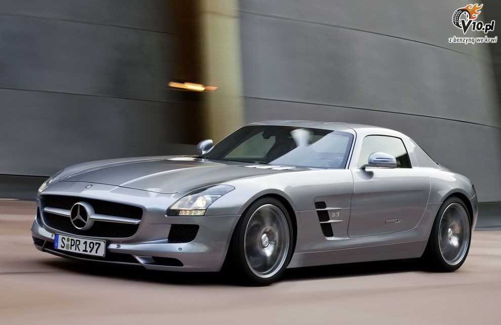 Mercedes sls amg gullwing video