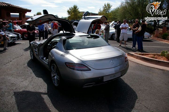 Mercedes SLS AMG Gullwing - zlot