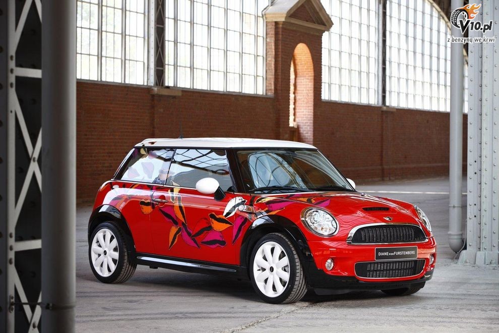 Mini - specjalne modele na Life Ball 2010
