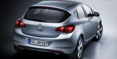 Opel Astra IV