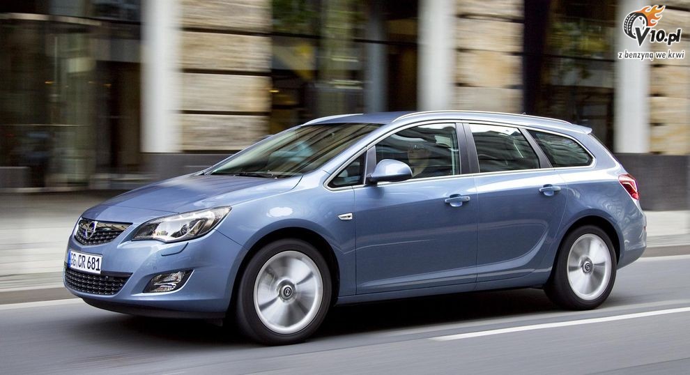 Nowy Opel Astra IV Sports Tourer