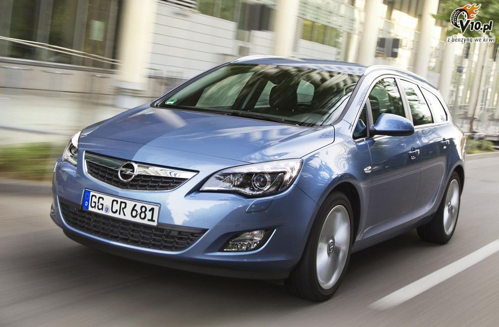 Nowy Opel Astra IV Sports Tourer